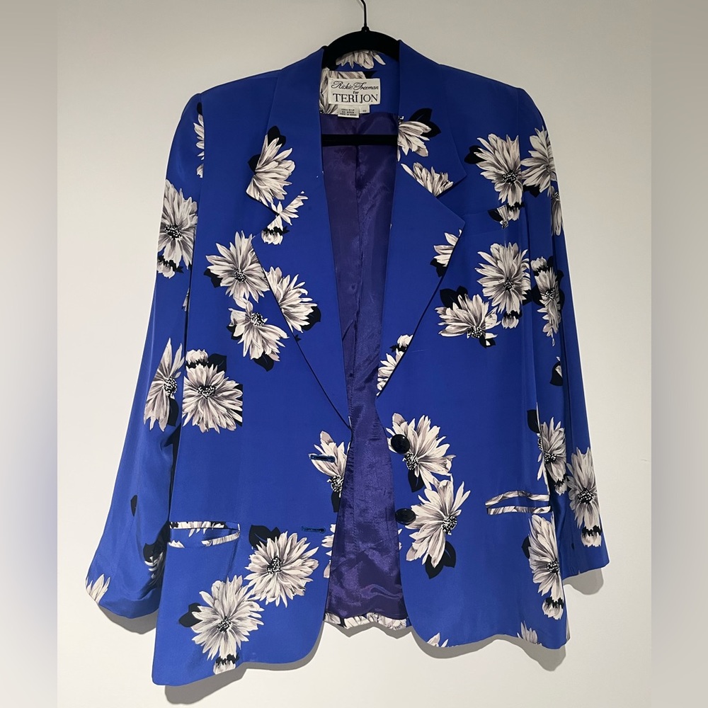 Blue Silk blazer with floral print